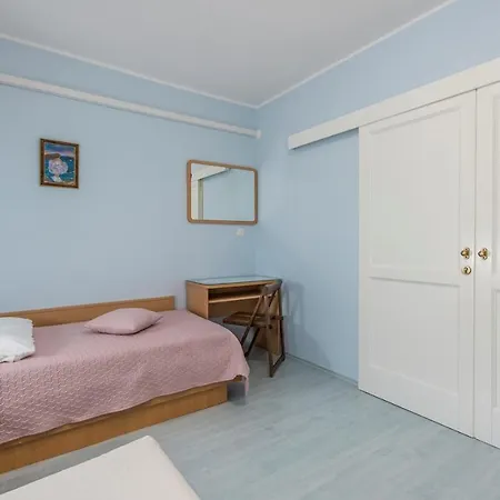 Guest house Complex Silvia 3*