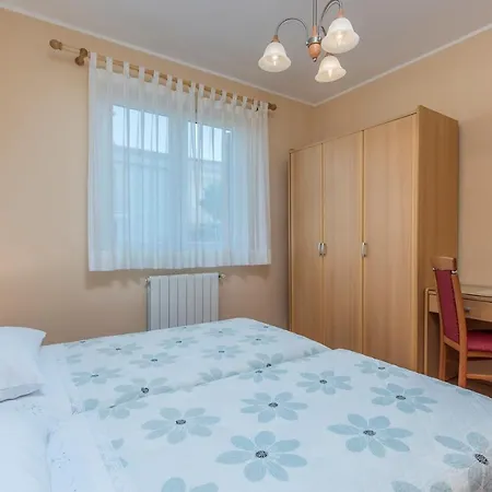 Guest house Complex Silvia 3*